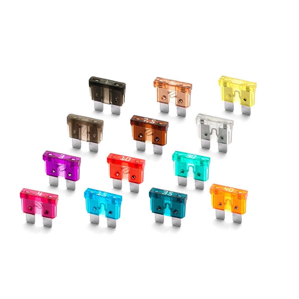 Blade fuses 15A blue,100pcs/box Strands