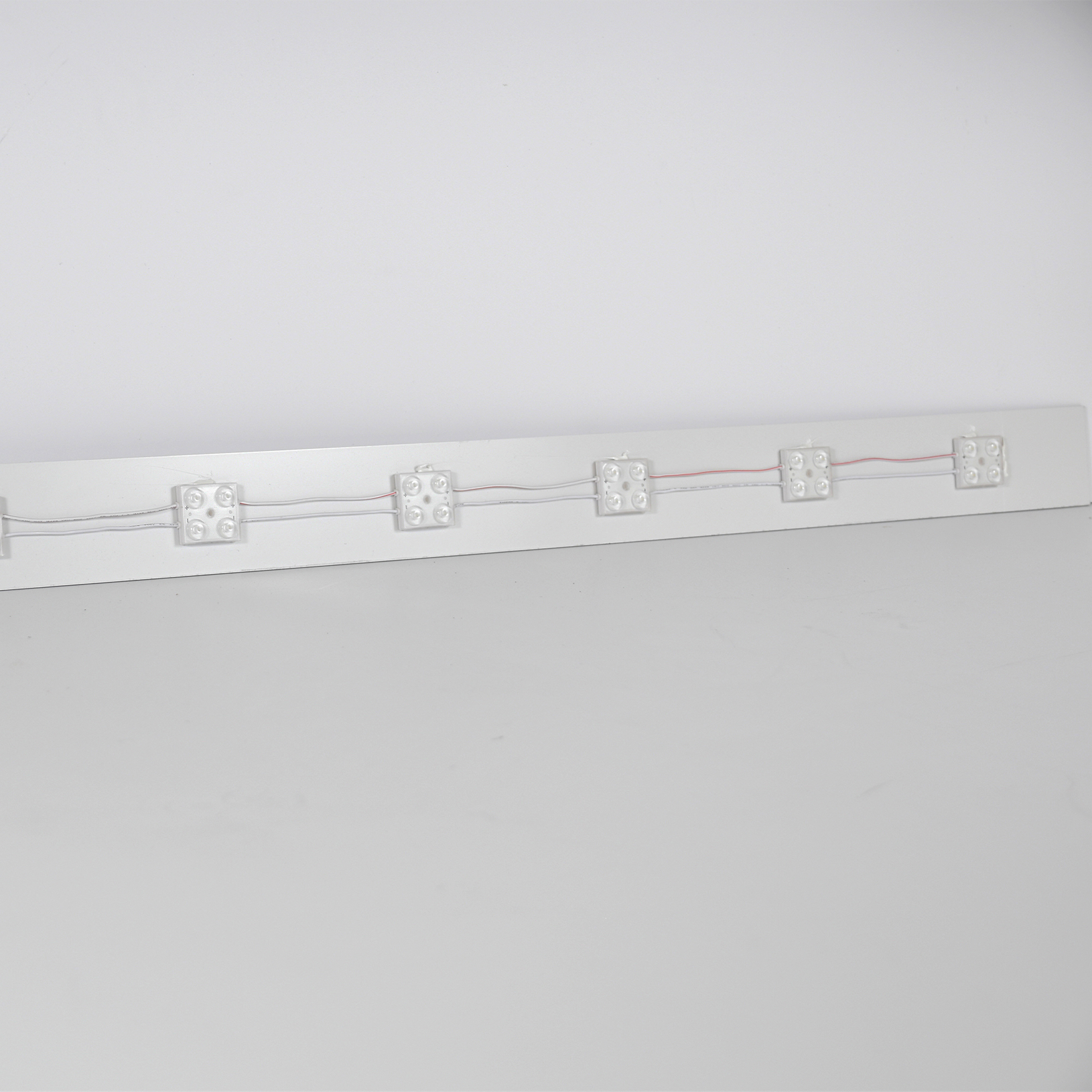 24V DC LED Light Fixture,Längd125cm Strands