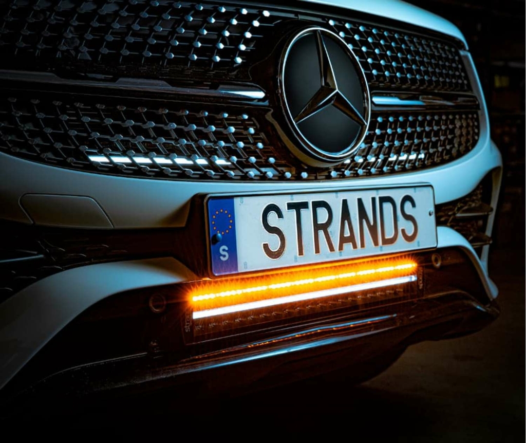 STRANDS Night Guard DR 22 - LED Fernscheinwerfer mit Frontblitzer -  Lightbar mit Zulassung - Ullstein Concepts GmbH