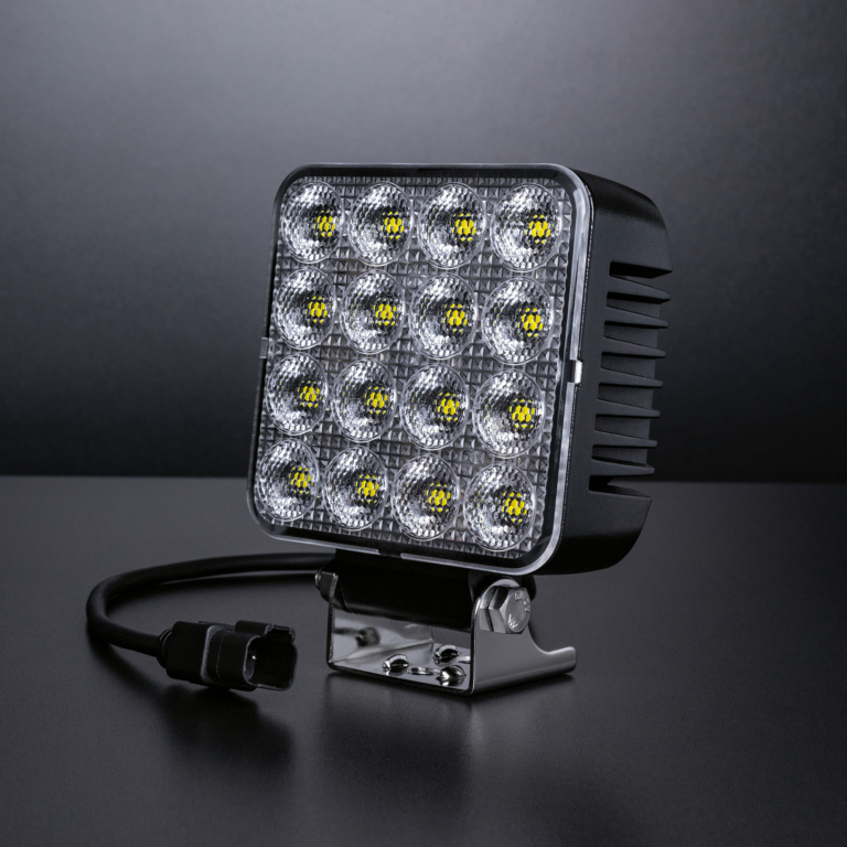 Strands UNITY work light LED 92W,1032V DC, IP69K, ECE R10 Strands